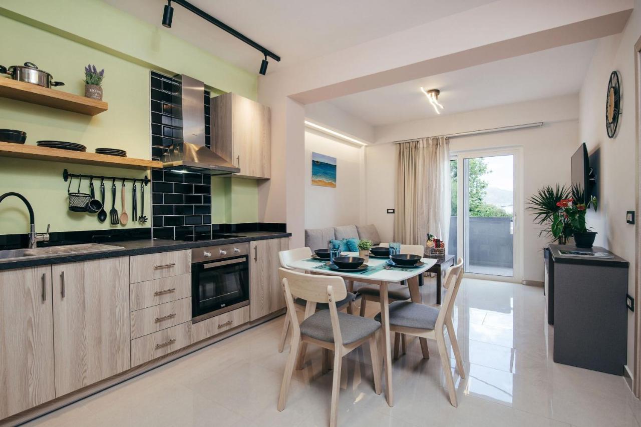 Corner45 Apartments In Kalamaki Center, By Zantewize Dış mekan fotoğraf